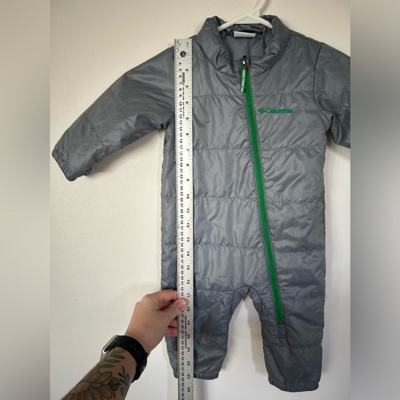 Columbia Interchange Silver and Green Size 6-12 Months - Picture 2 of 7